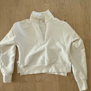 CALIA by Carrie Underwood Cream Pullover Jacket